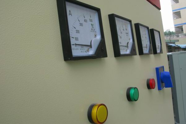 建平配电柜-3683讲讲配电柜注意事项